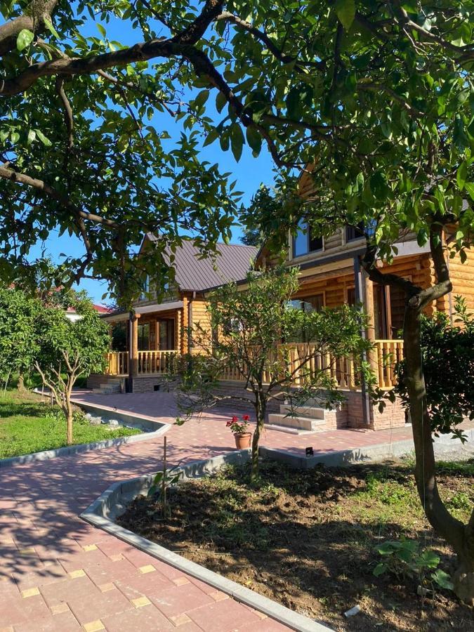 Guest House On Angisa Batumi Zewnętrze zdjęcie