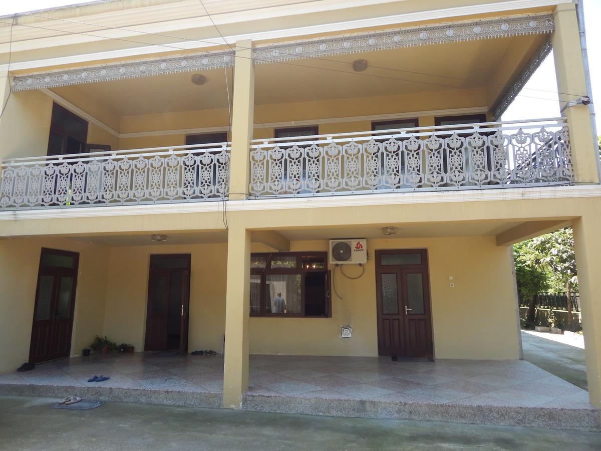 Guest House On Angisa Batumi Zewnętrze zdjęcie